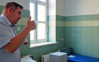 Przygotowywanie izolatorium w białogardzkim szpitalu