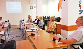 Przygotowanie do rozpoczęcia roku szkolnego 2020/2021. Spotkanie u starosty