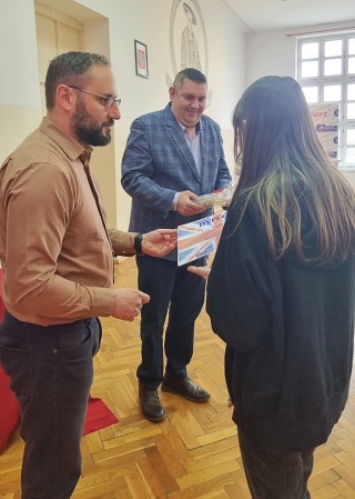 X Powiatowy Konkurs Języka Angielskiego pod patronatem starosty białogardzkiego Piotra Pakuszto
