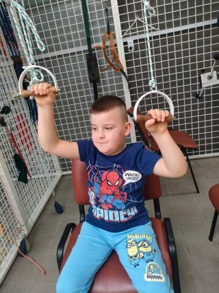 Ciężko chory 8-letni Kacper Wasilewski gościem starosty białogardzkiego