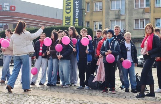 "Wyłącz raka. Pomaluj swój świat na różowo" | 22.10.2025